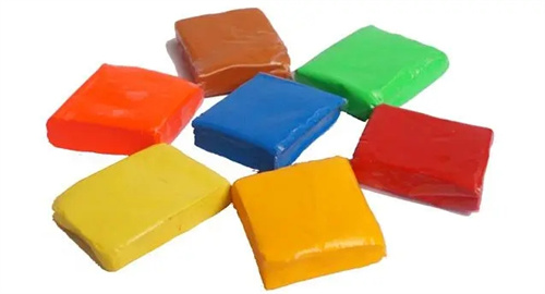 硅膠產(chǎn)品調(diào)色小竅門(mén)，不同色系搭配比例如何調(diào)整！